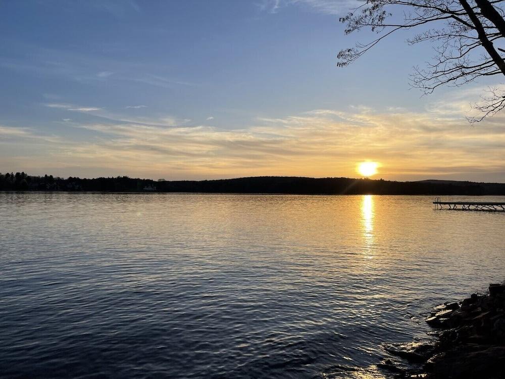 Blue Horizon by Taylor Made Deep Creek