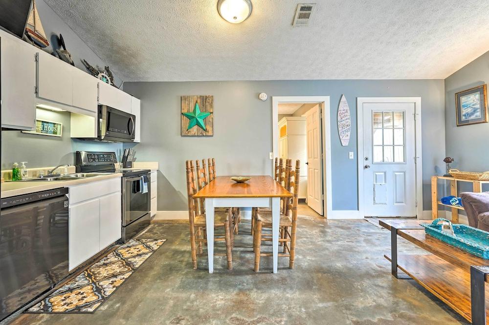 PCB Duplex w/ Patio - Steps to Beach!