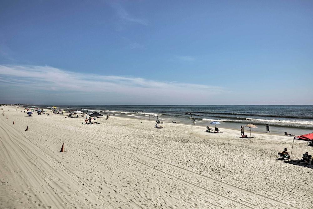 Ocean-view St Augustine Studio w/ Pool Access!