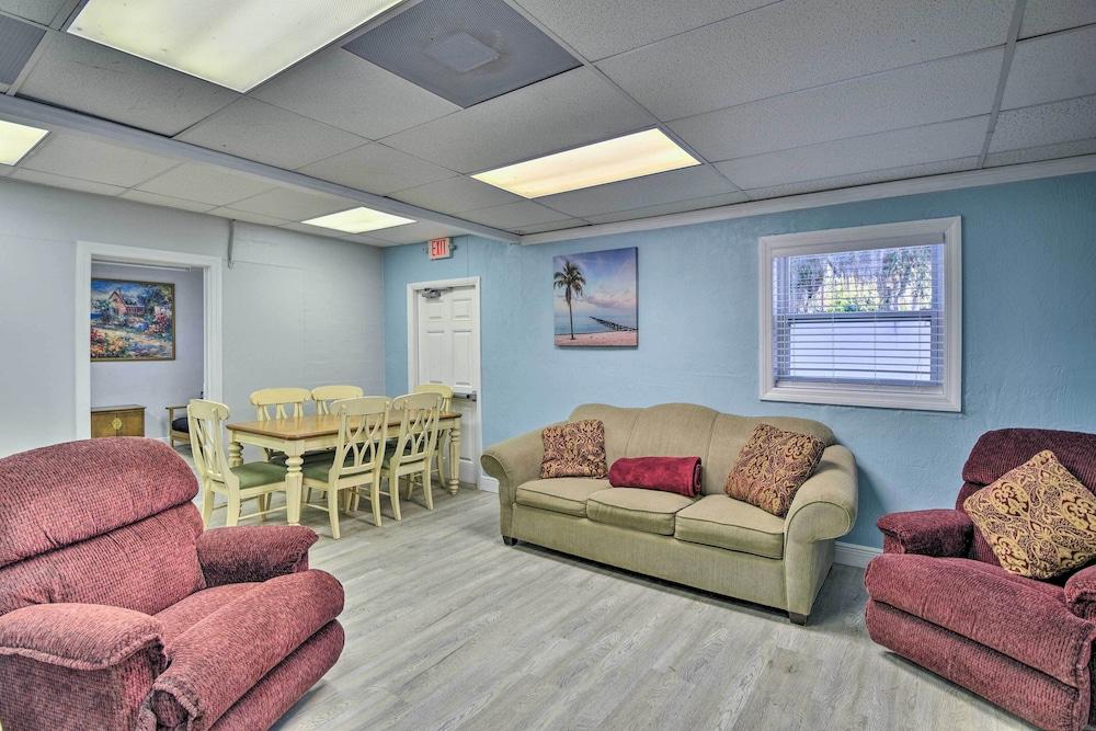 Serene Daytona Beach House w/ Private Yard!