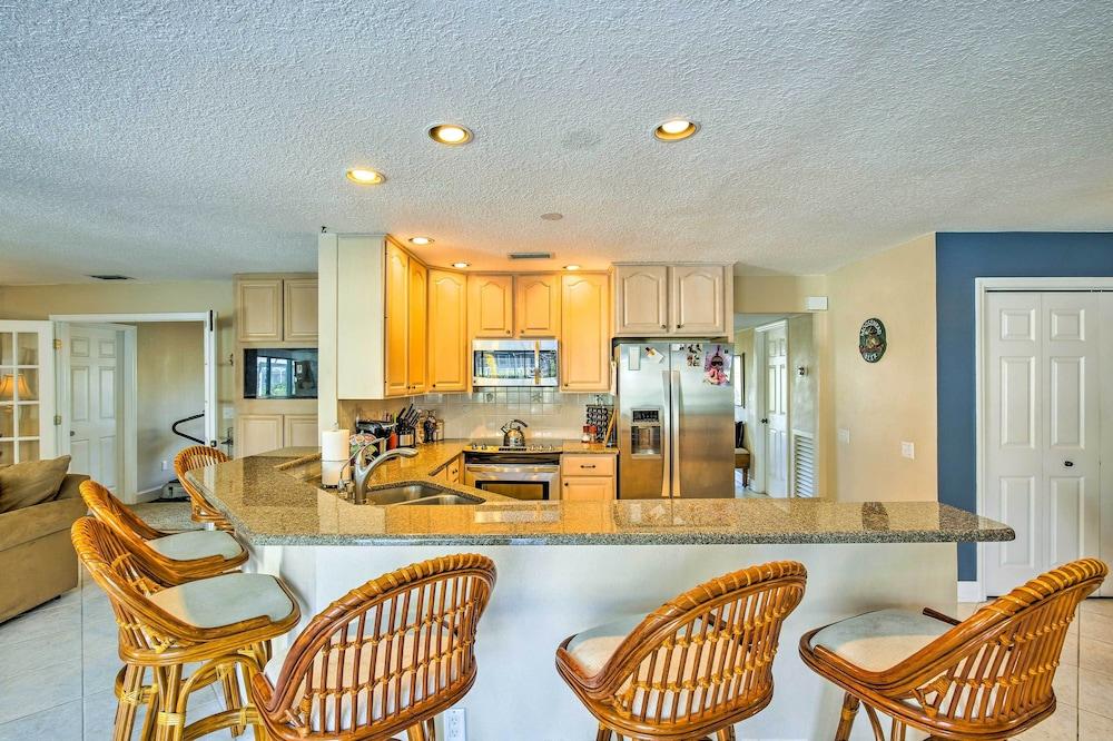 Tropical Apollo Beach House w/ Pool & Dock!