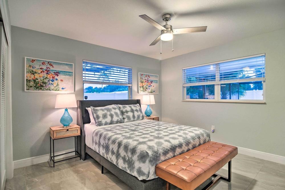 Updated Largo Getaway w/ Private Pool & Lanai!