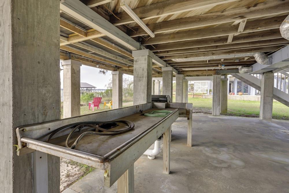 Waterfront Ochlockonee Bay Cottage w/ Views!