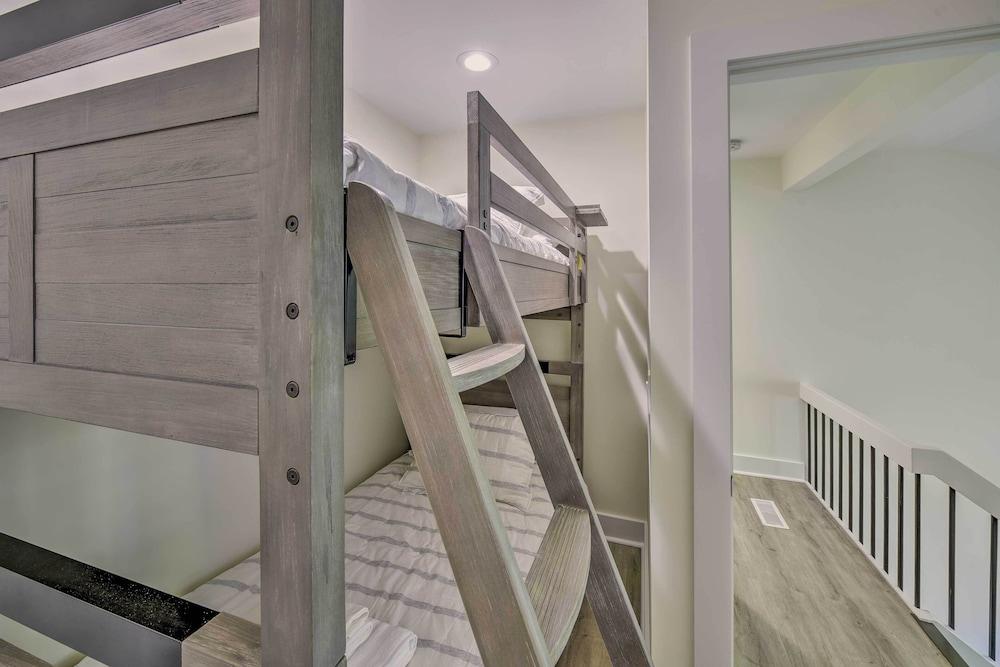 Hilton Head Escape w/ Private Beach Access!