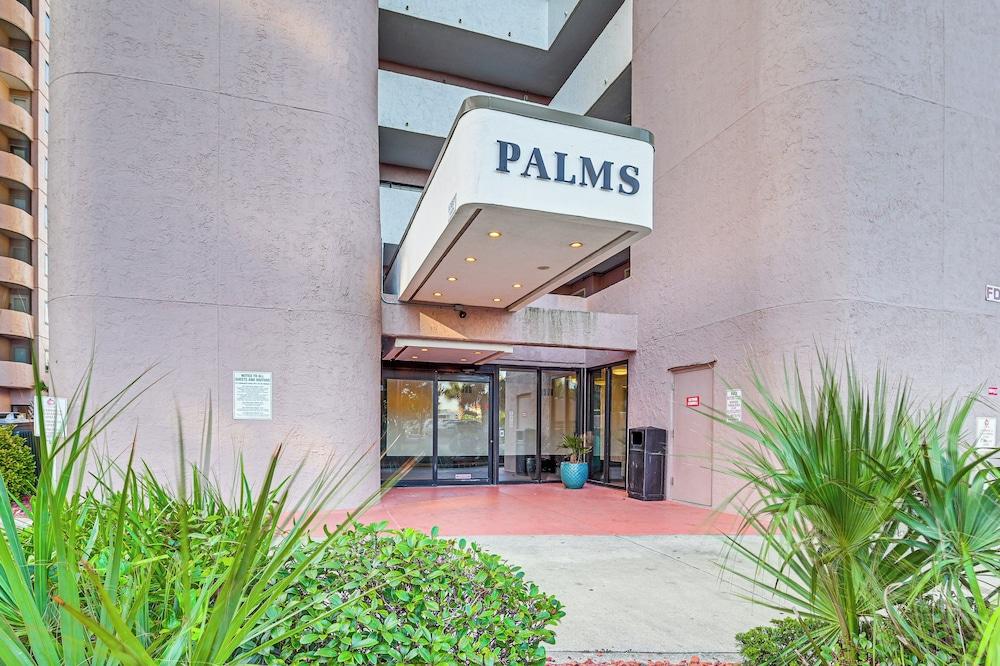 Oceanfront Resort-style Condo in Myrtle Beach!