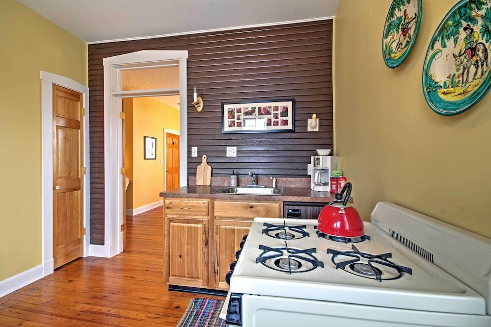 Charming Berger Apt on 42-acre Farm w/ Pool Access