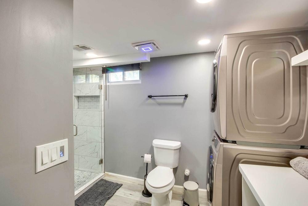 Kansas City Split-level Home, Near Stadiums!