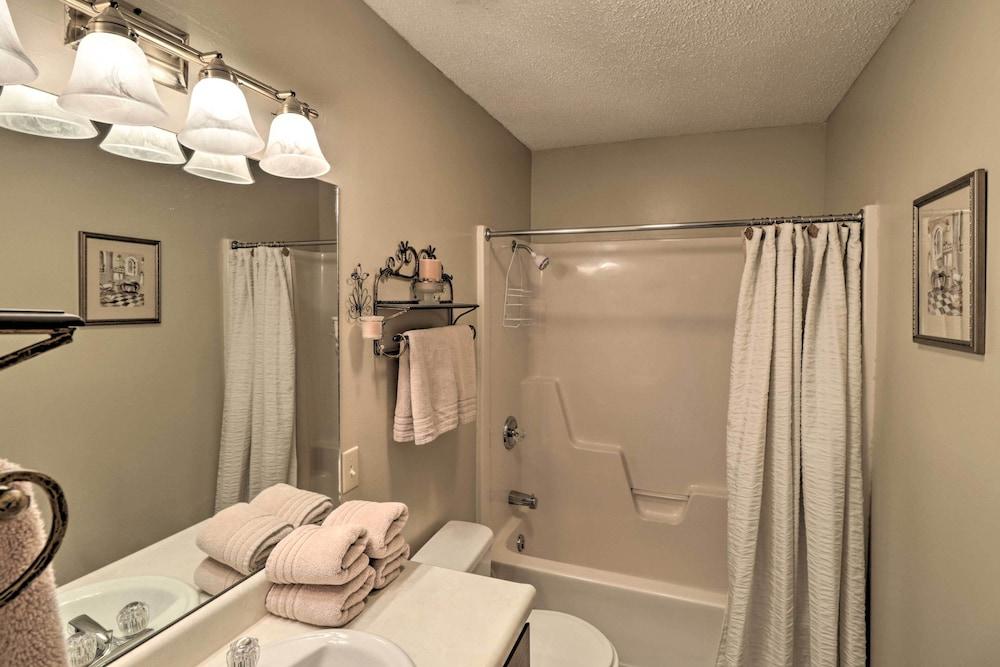 Lake Ozark Condo w/ Pool & Fishing Docks!