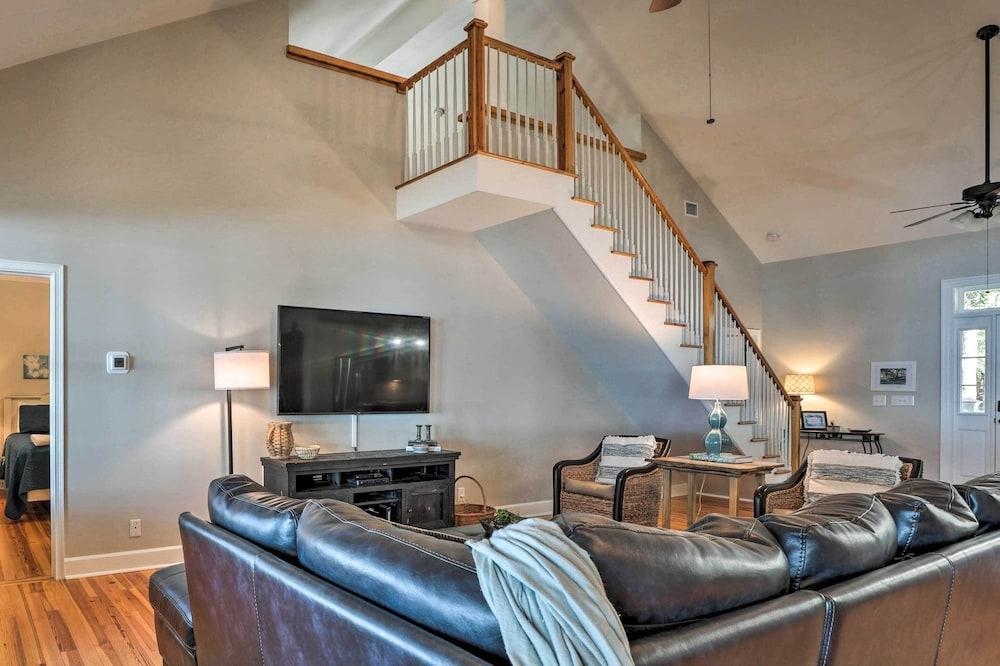 Lakefront Retreat w/ Game Room & Private Dock!