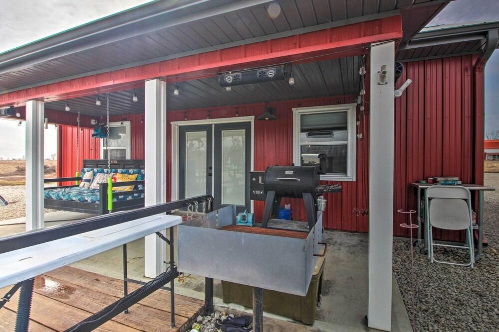 Missouri Vacation Rental With Fire Pit Access