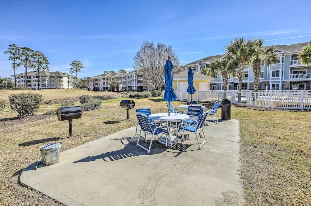 Screened-in Patio: Myrtle Beach Golf Condo