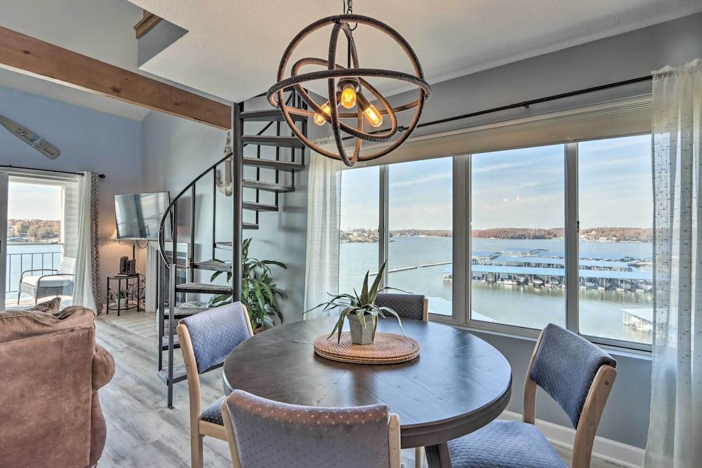 Lakefront Retreat: Prime Osage Beach Location!