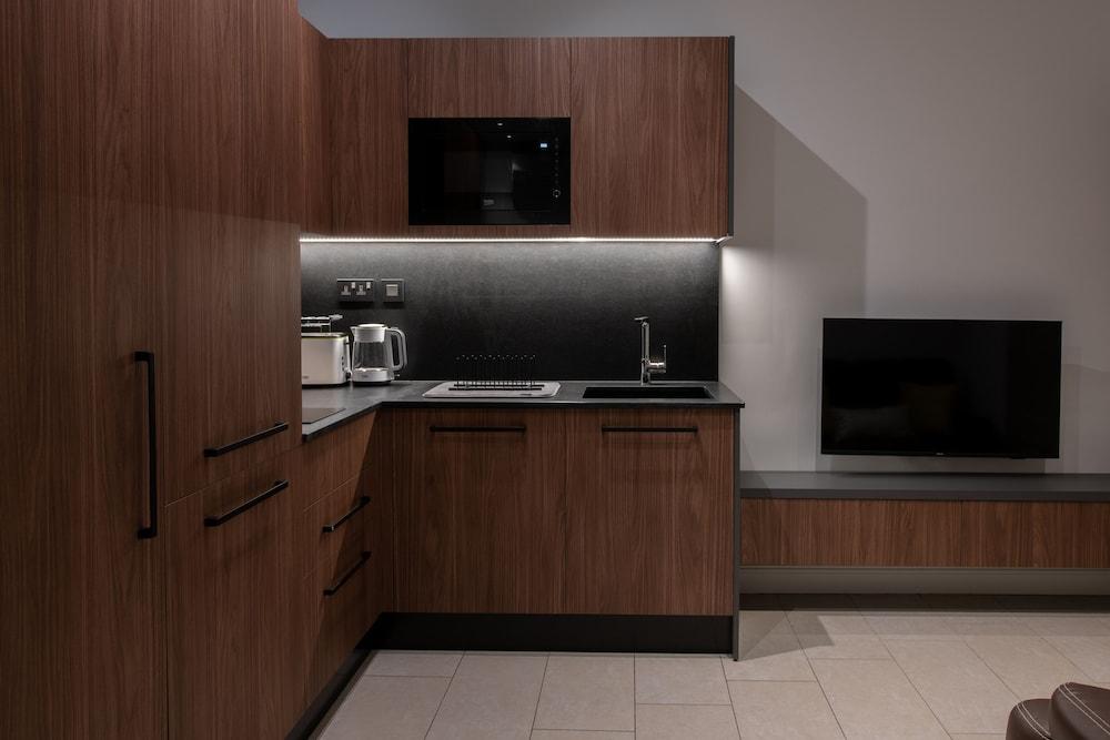 MAREA Central Apartments