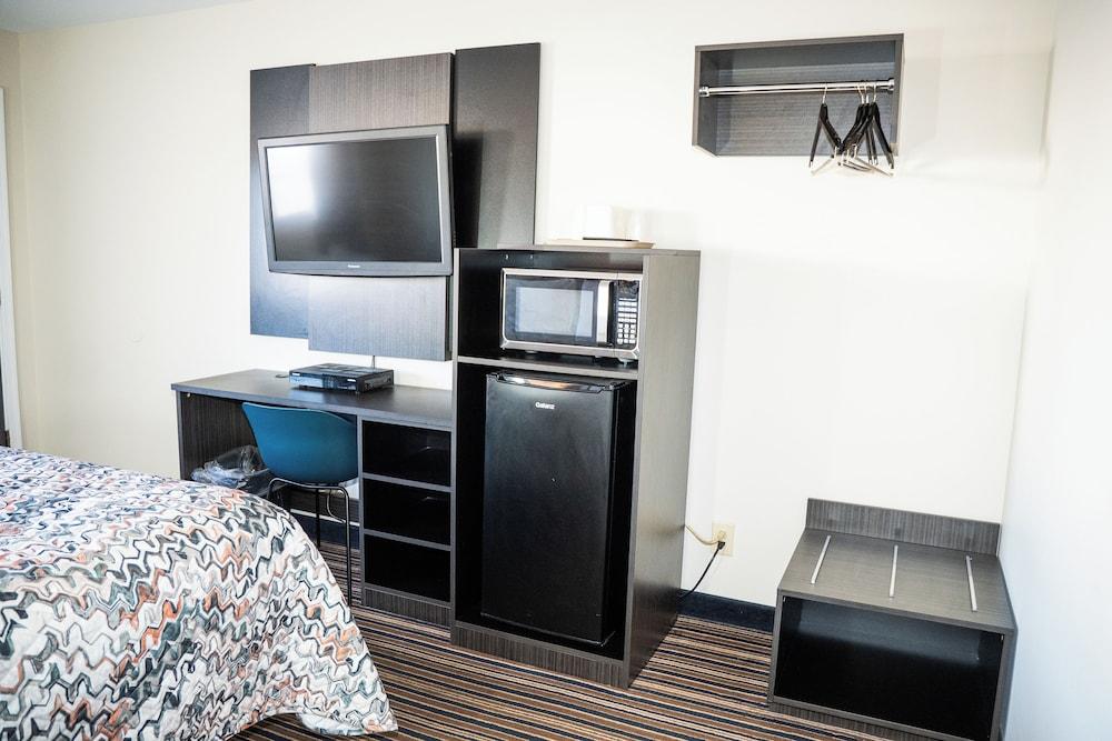 Capri inn and Suites