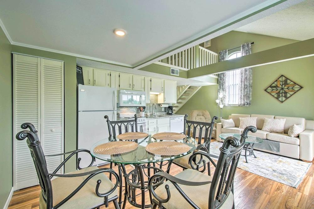 Branson Escape: 9 Mi to Silver Dollar City!