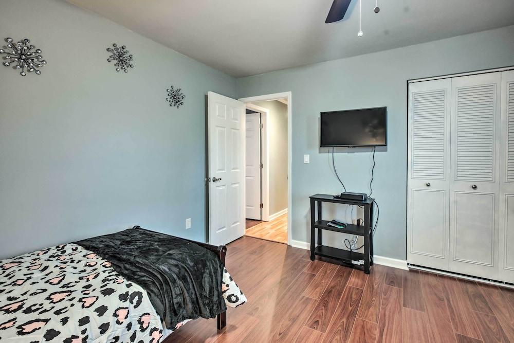 Chattanooga House Rental w/ Private Backyard!