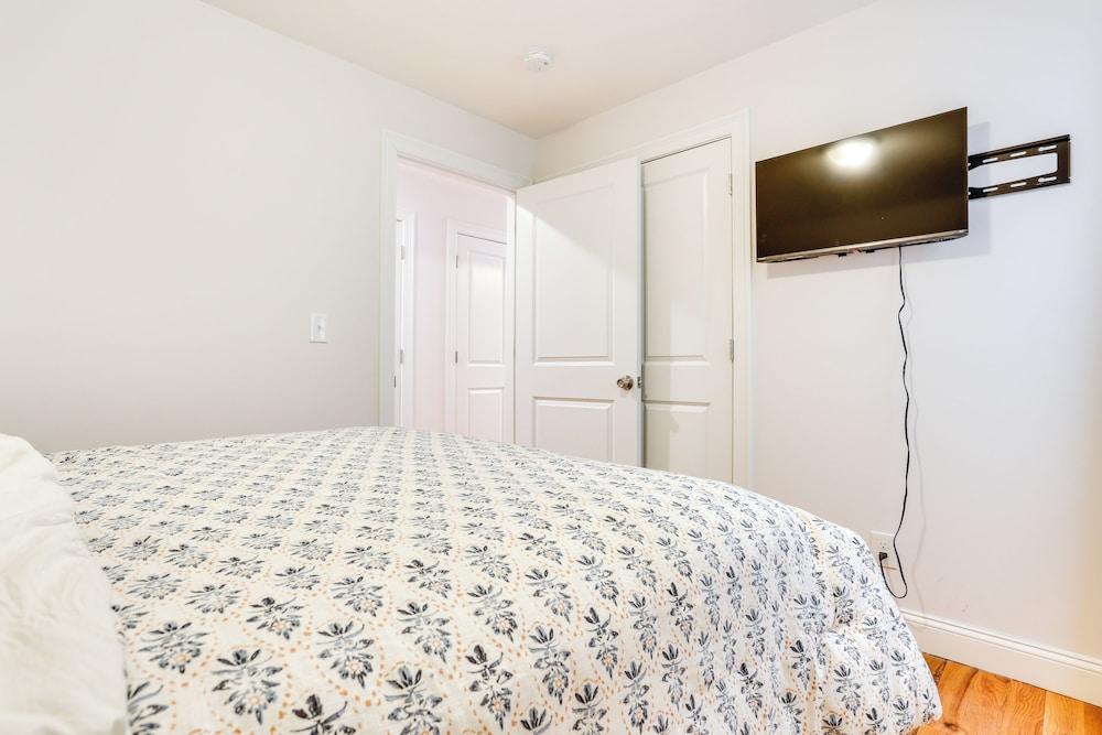 Newark Apt ~ 5 Mi to Museums & Art Centers!