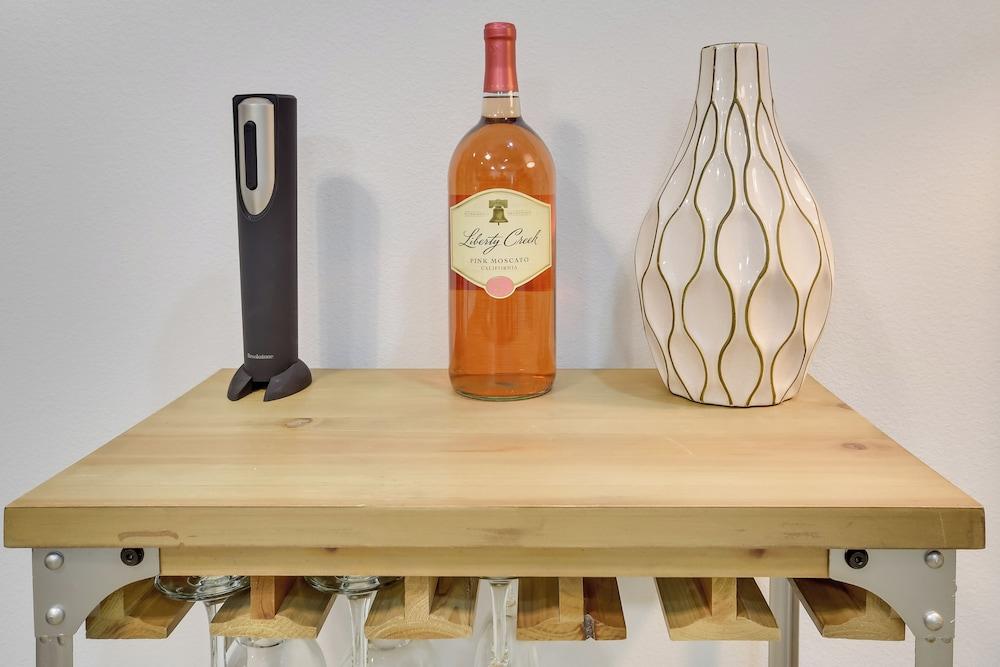 Relaxing Lubbock Studio ~ 6 Mi to Texas Tech