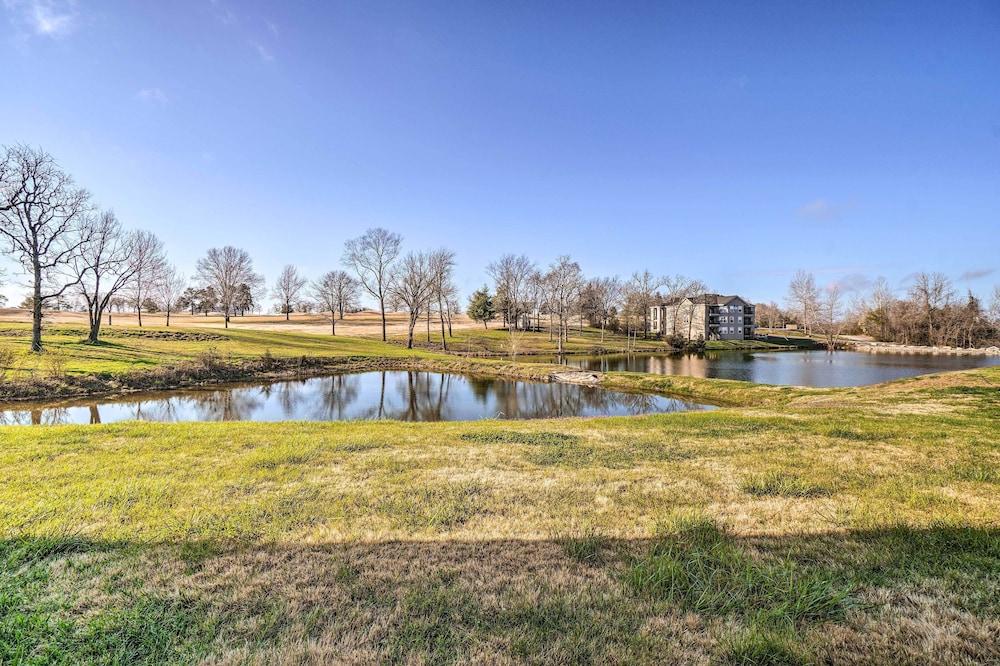 Family-friendly Condo ~ 3 Mi to Branson Landing