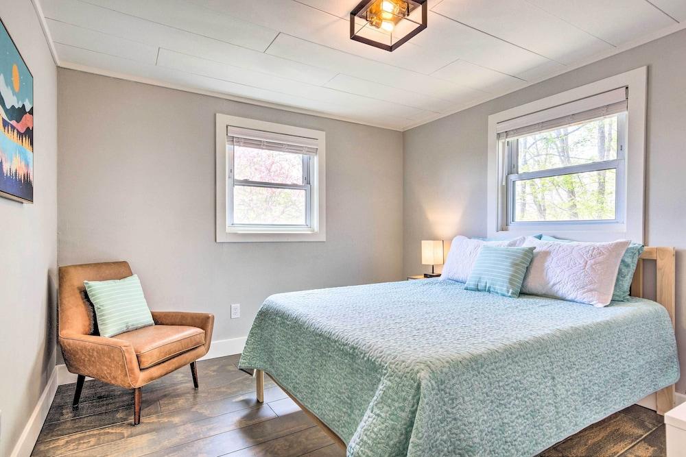 Amenity-packed Nebo Oasis w/ Deck & Mtn Views