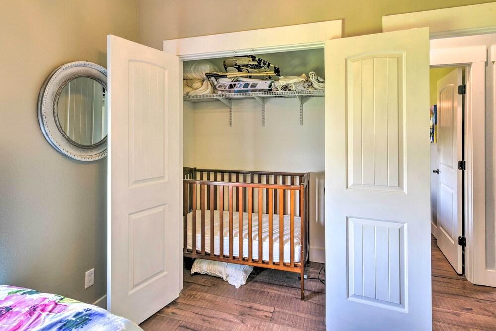 Waterfront Sargent House w/ Sparkling Pool!