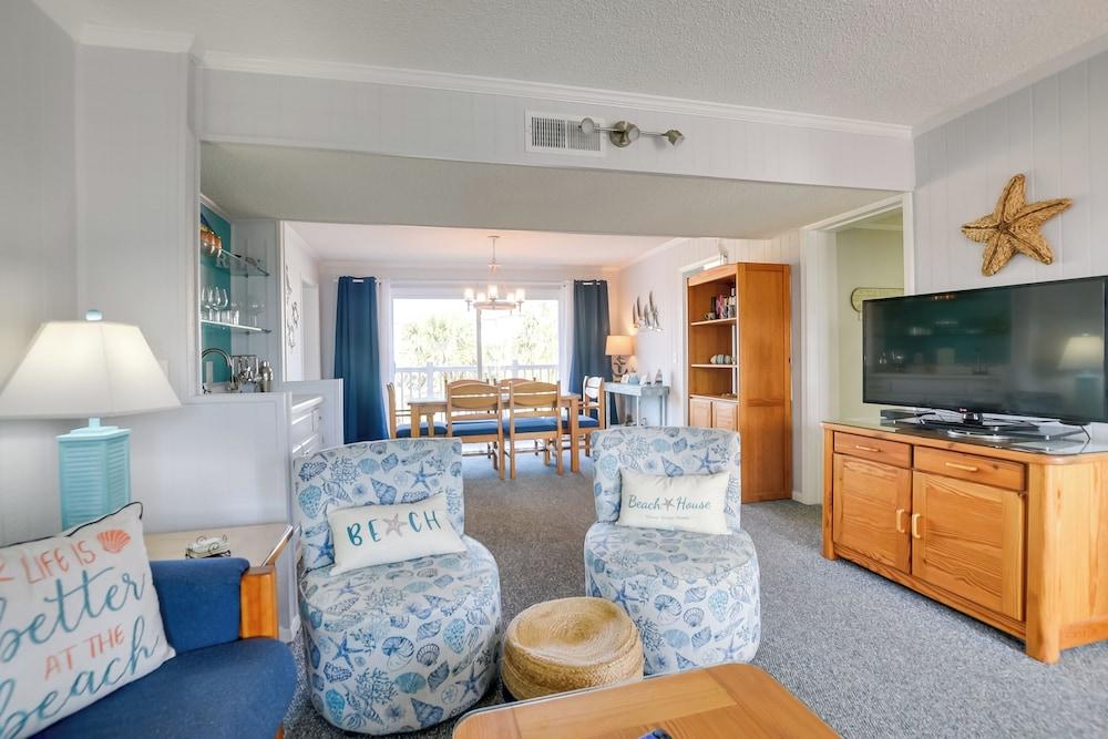 Sunny Condo - Private Ocean Isle Beach Access!