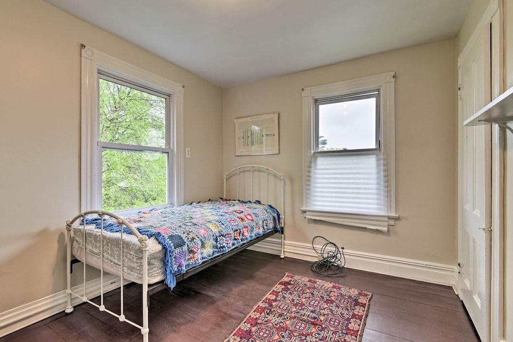 Millburn House w/ Deck - Walk to NYC Transit!