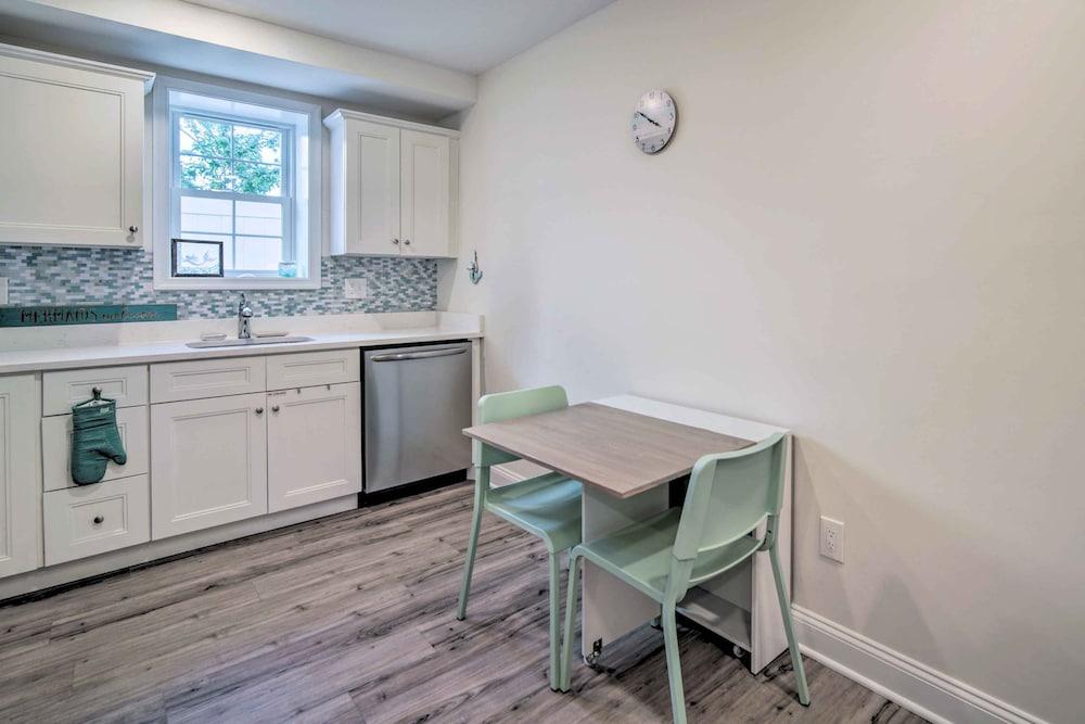 Wildwood Ground-floor Condo w/ Community Pool