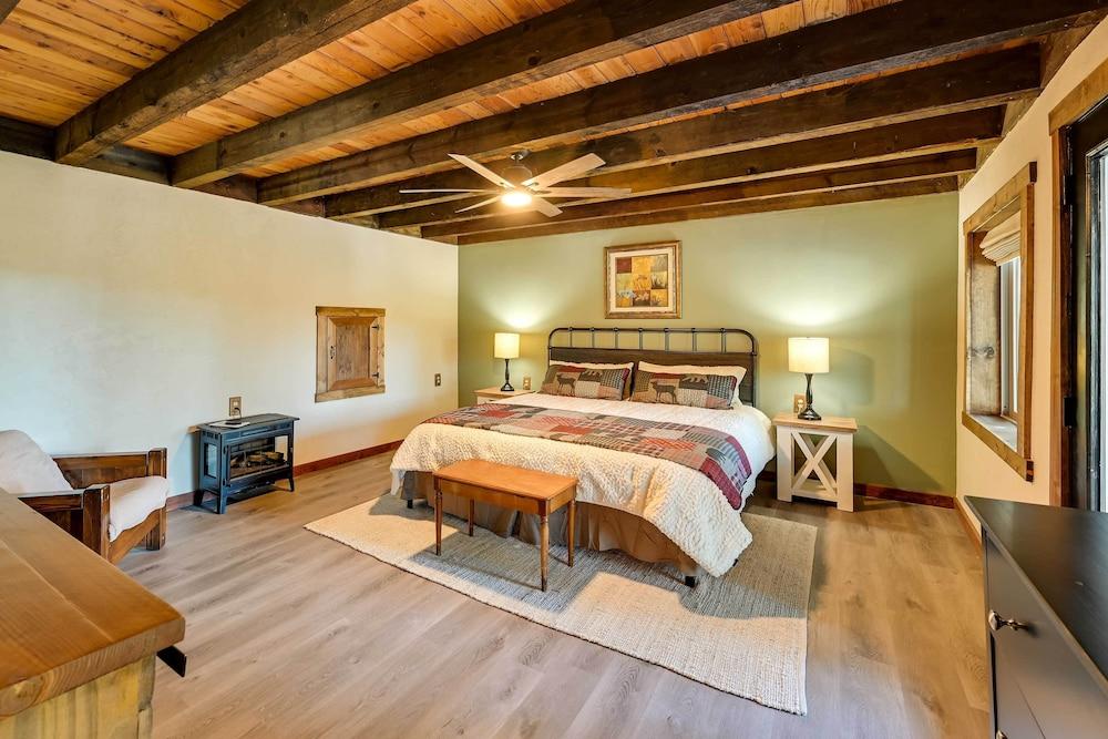 Secluded Garden Valley Cabin w/ Deck & Views!