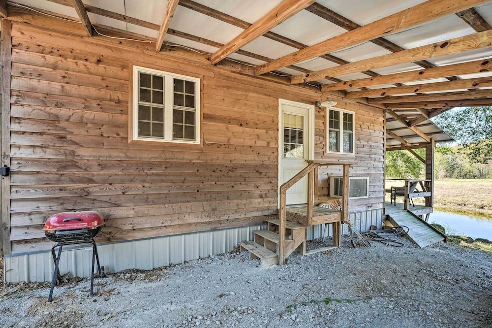 Idyllic Cabin w/ Fire Pit, Kayak On-site!
