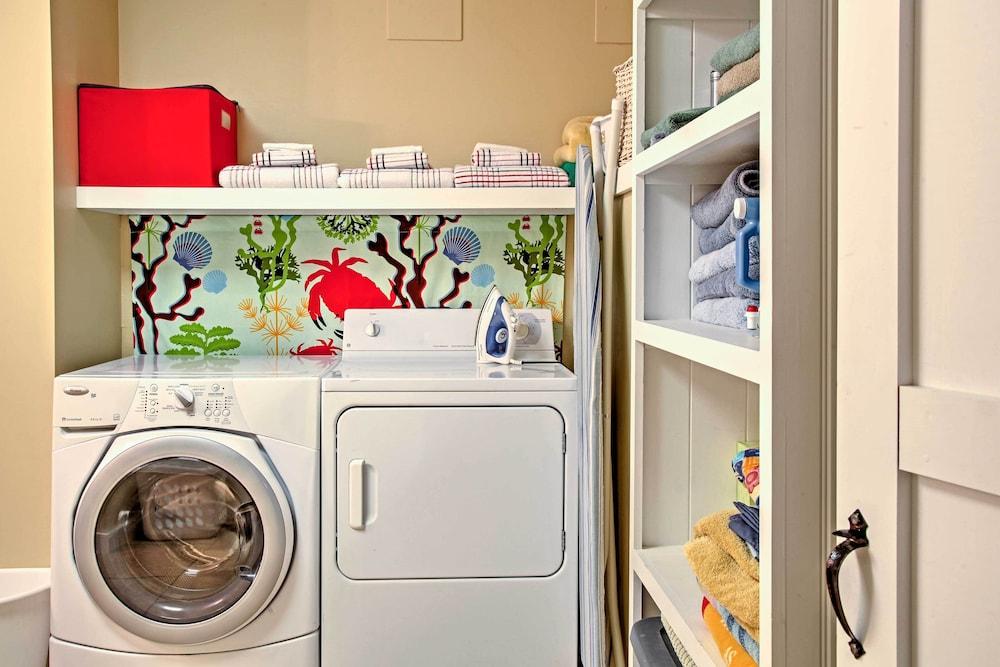 Beautiful Sandy Point Getaway w/ Wraparound Deck!