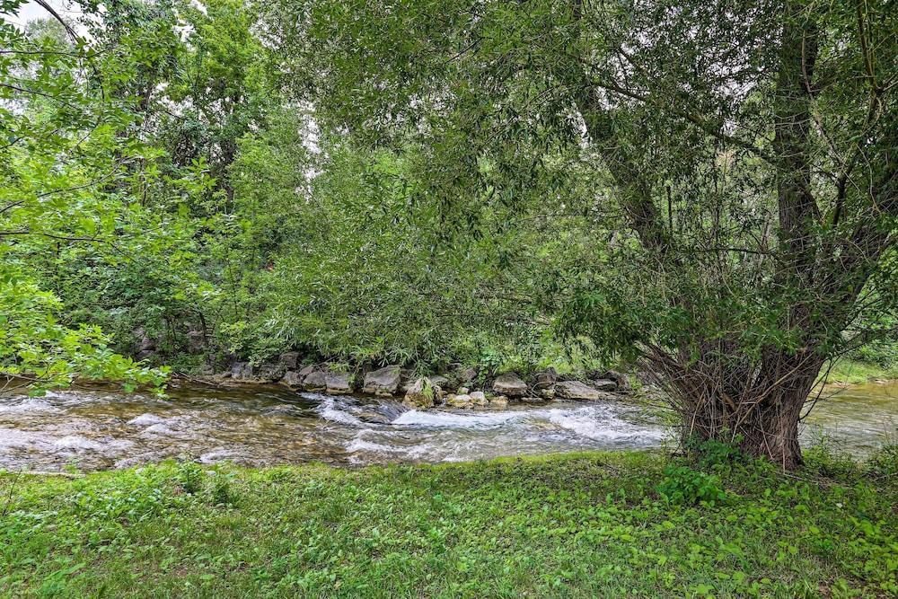 Central Creekfront Spearfish Apt by City Park