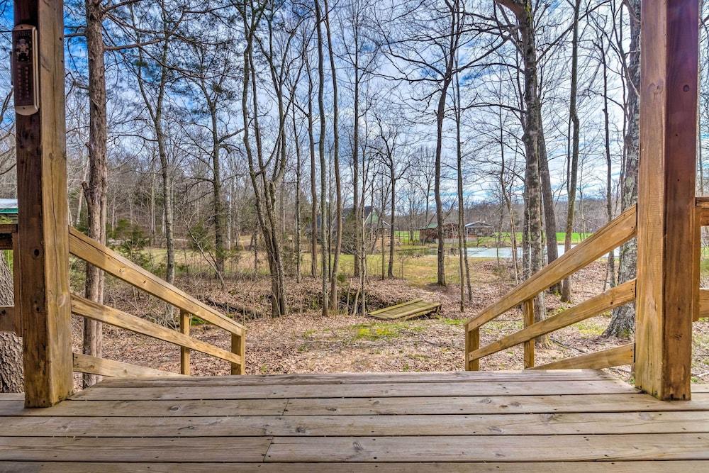 Quaint 'lakeside' Cabin w/ Pond & Fire Pit!