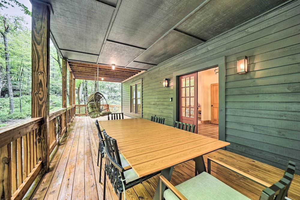 Secluded Sapphire Chalet w/ Game Room + Decks