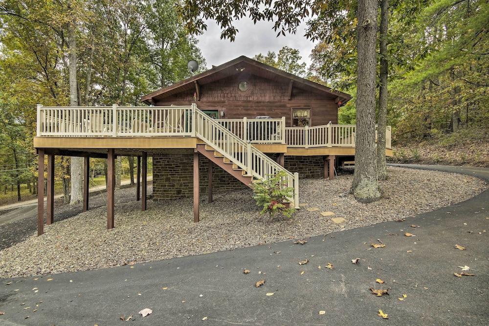 Deck w/ Private Hot Tub: Lakefront Raystown Cabin!