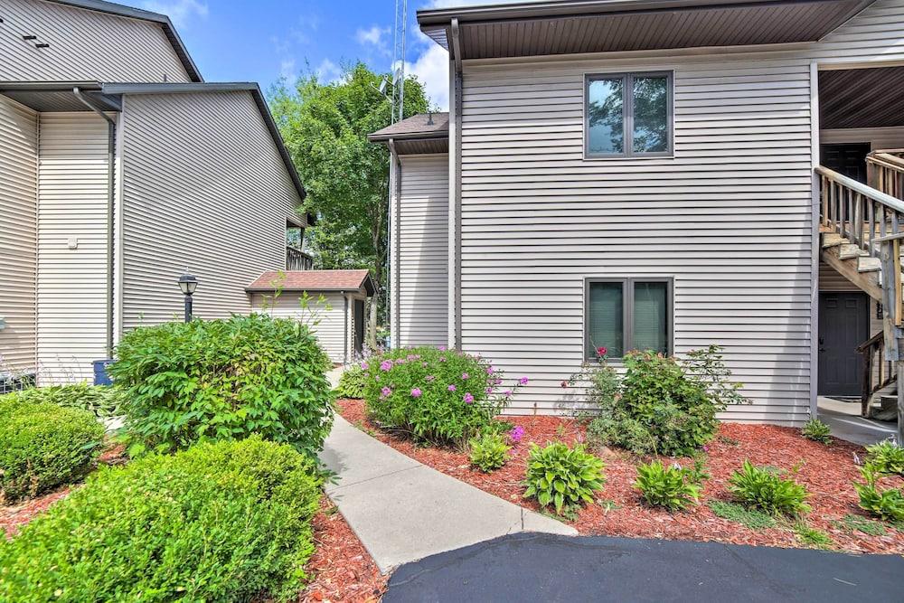 Waterfront Crivitz Property w/ Lake Access!