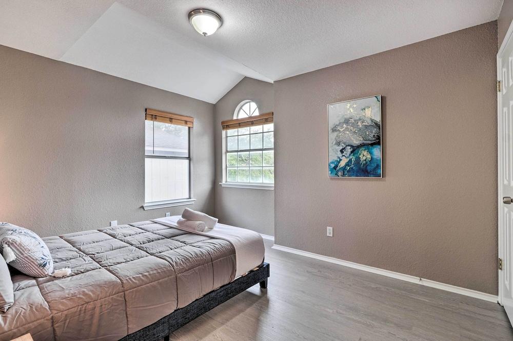 Peaceful Austin Home w/ Private Backyard!