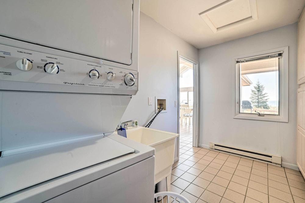 Lake Huron Home w/ Direct Beach Access!