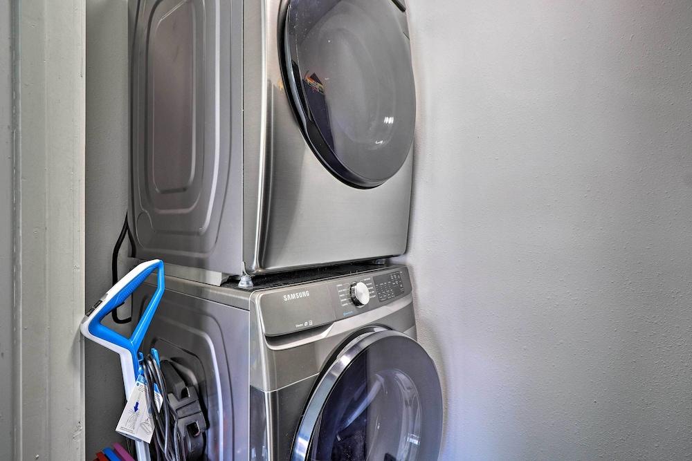 Private Dock - Waterfront Lake Brownwood Gem!