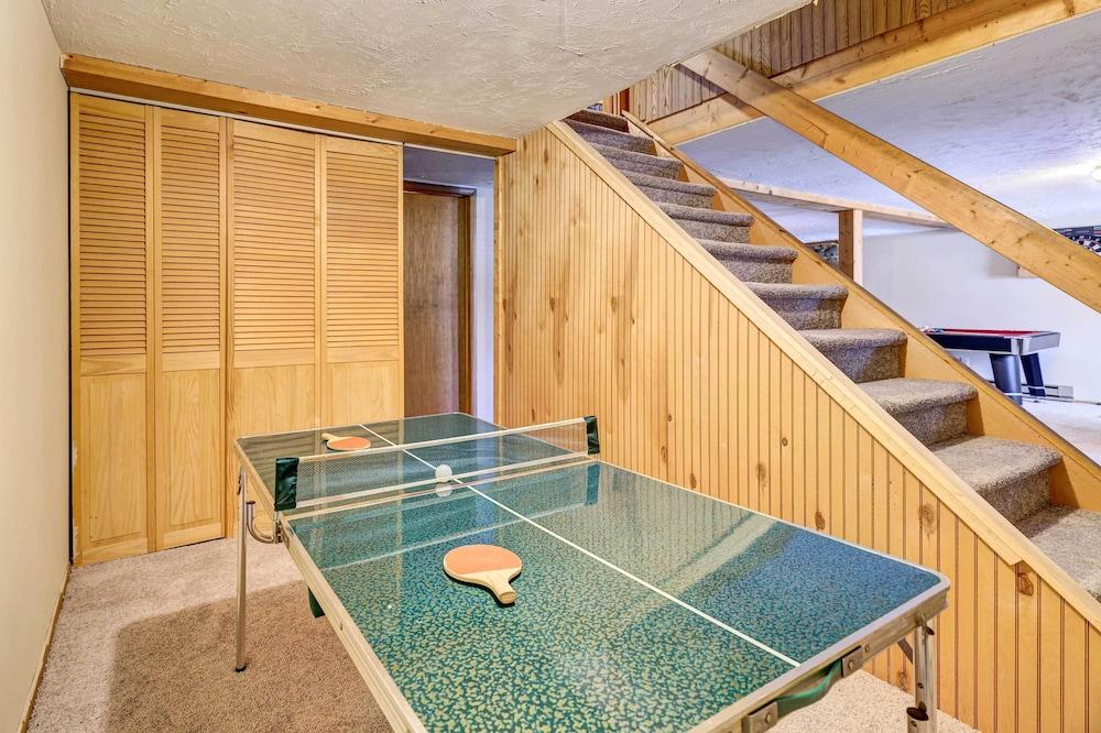 Pocono Vacation Rental With Game Room!