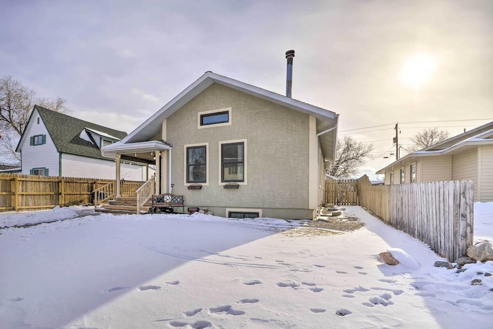Charming Cody Home, Walk to Downtown!