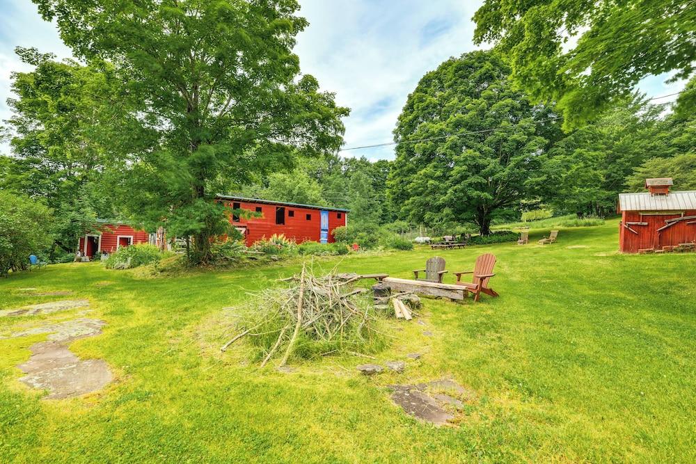 Cozy Catskills Vacation Rental With Deck!