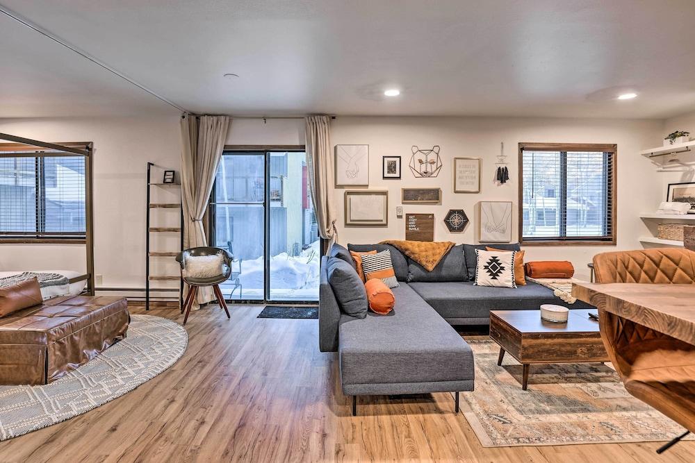 Cozy-chic Keystone Getaway: 2 Mi to Slopes!