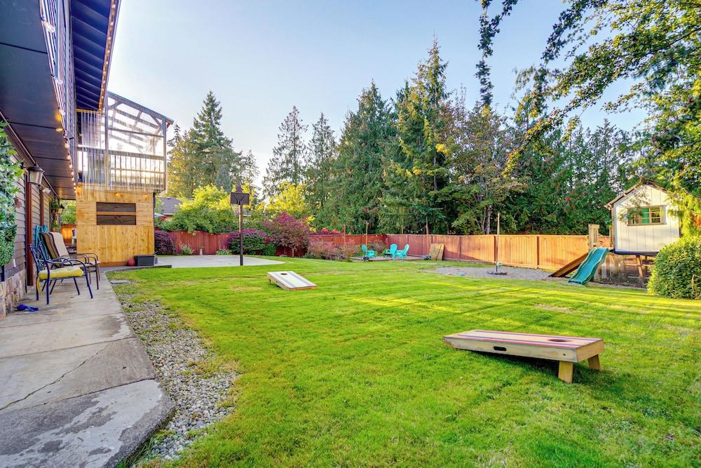 Mount Vernon Home w/ Private Hot Tub