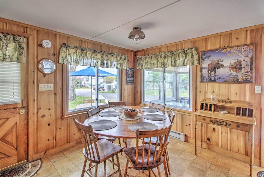 Sebago Lake Cottage w/ Patio + Beach Access!
