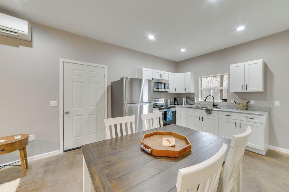 Pet-friendly Murray Vacation Rental w/ Grill!