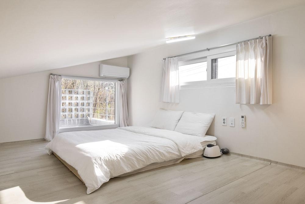 Namhae Butkokgiljinaseo