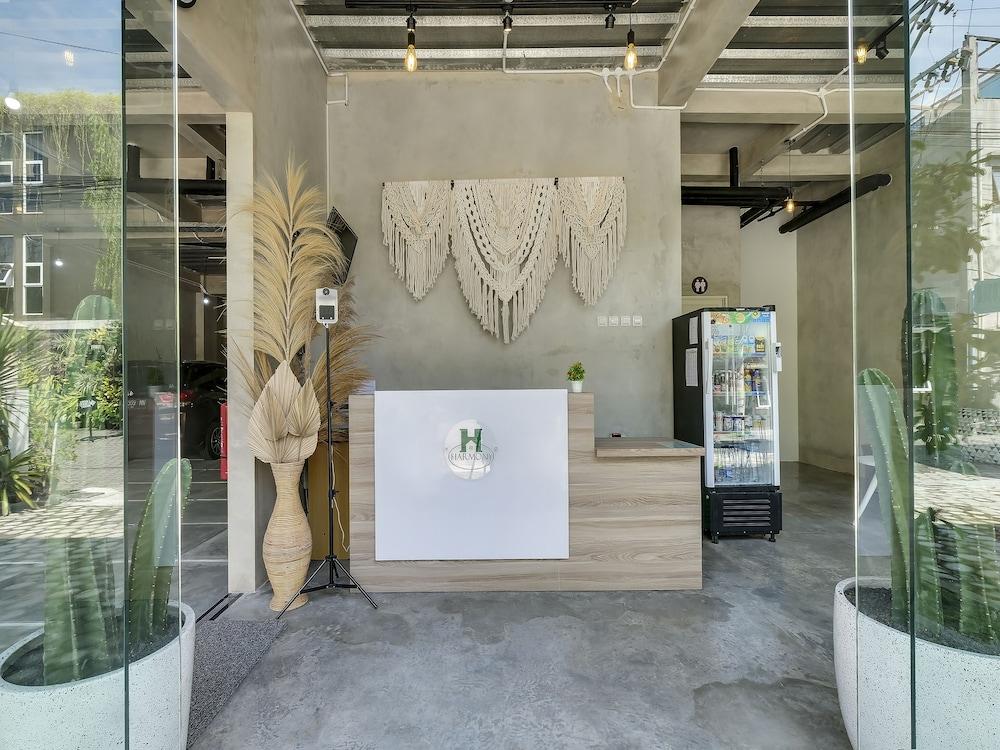 Capital O 90983 Harmony Easy Stay