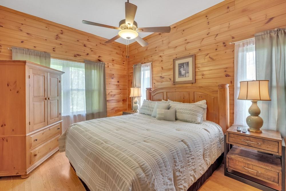 Heavenly Views - Amazing Mountain Views 8 Bedroom Cabin by Heavenly Views Resort