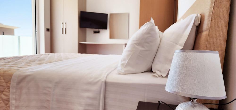 3B Suites Boutique Hotel